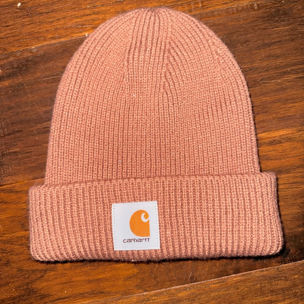 Carhartt Ribbed Beanie in Dusty Pink with Logo Patch